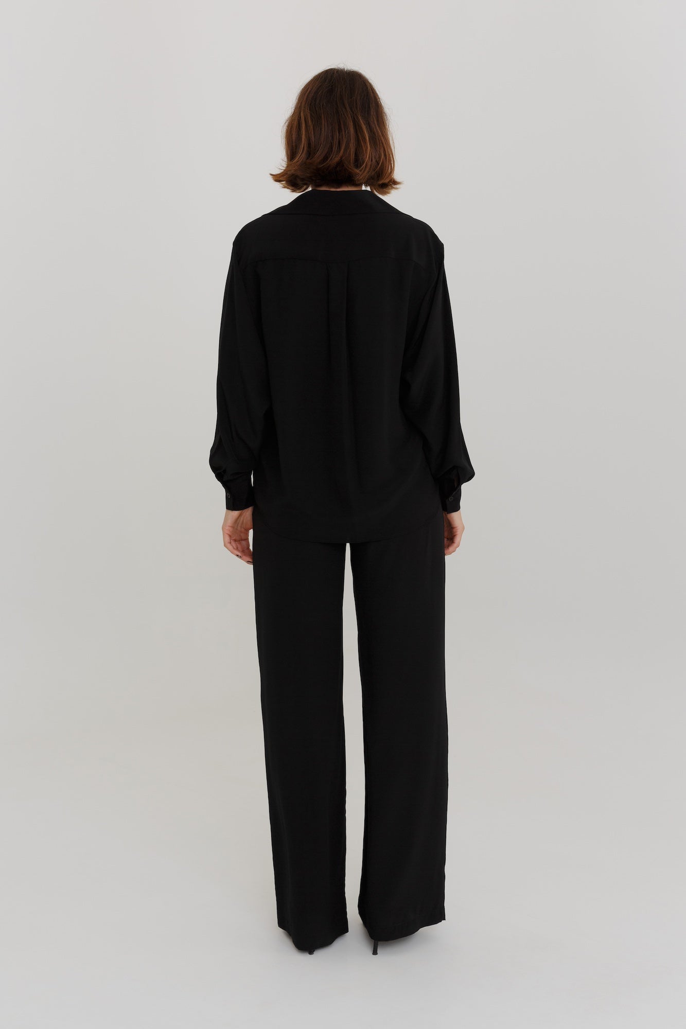 Classic Silk Shirt in Black | SAINT