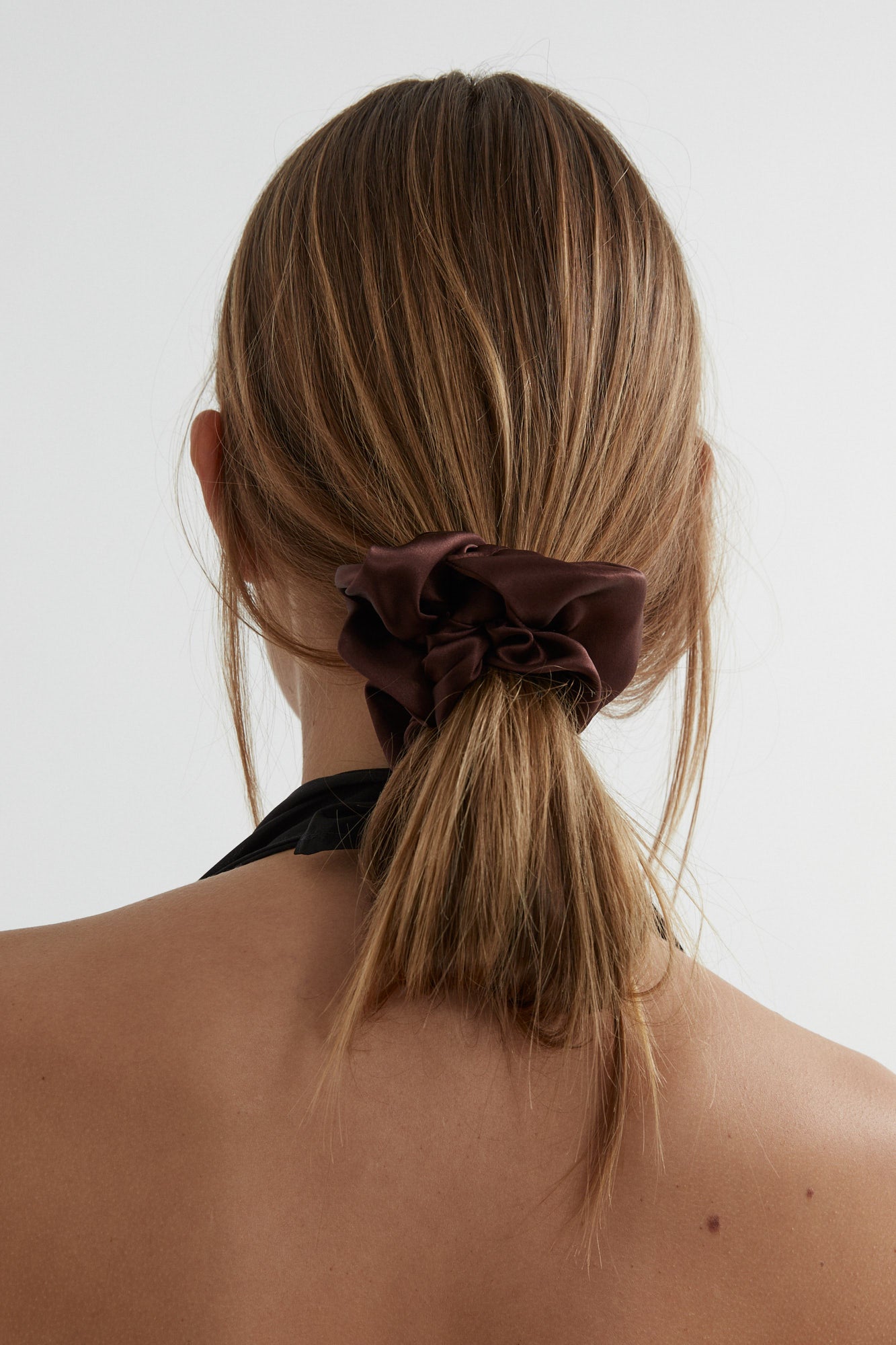 SAINT Lookbook Silk Hair Tie Silk Scrunchie Chocolate brown, 100% silk. Made in Australia
